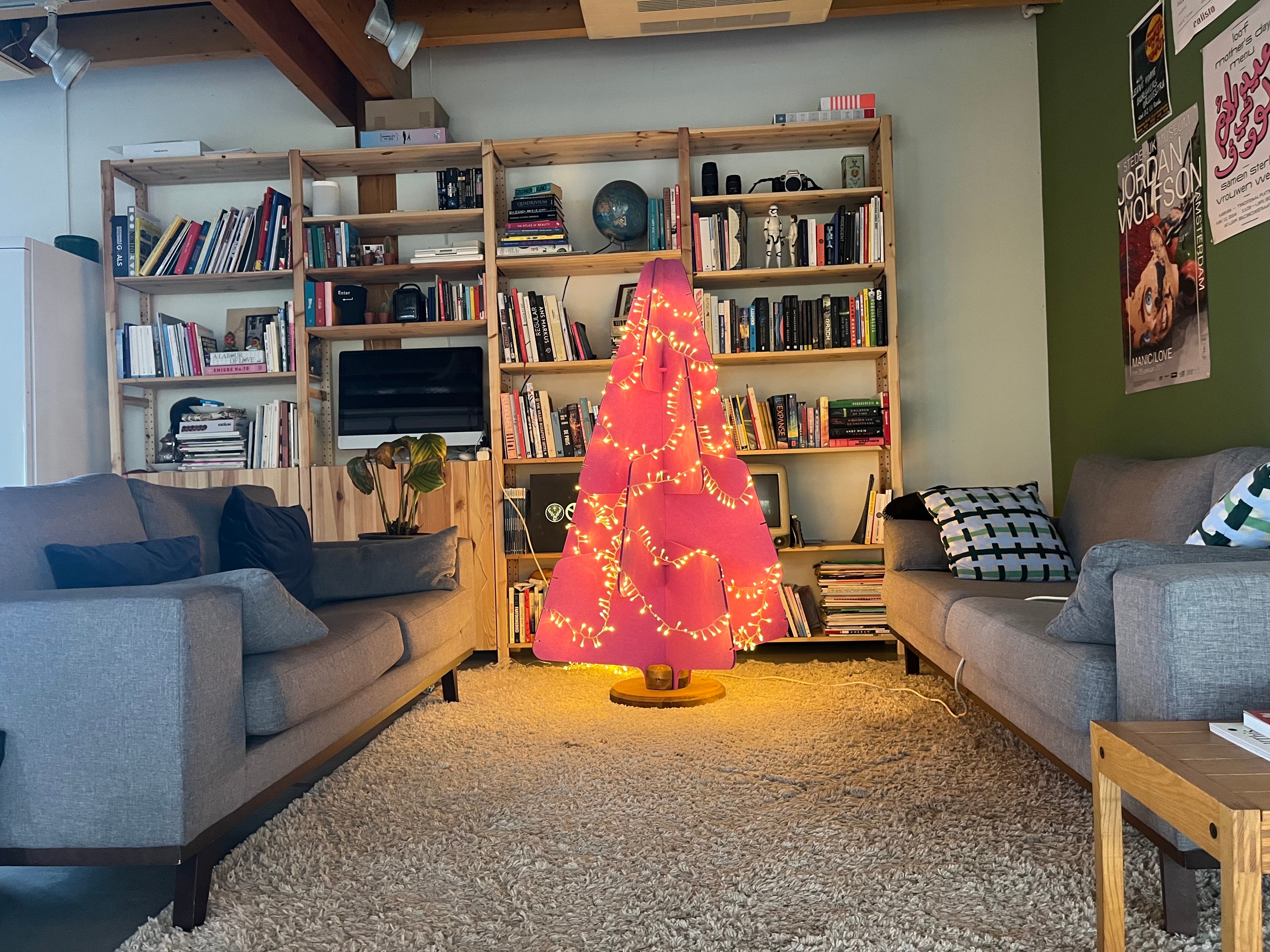 JingleTree M 150cm + Ash wood Base